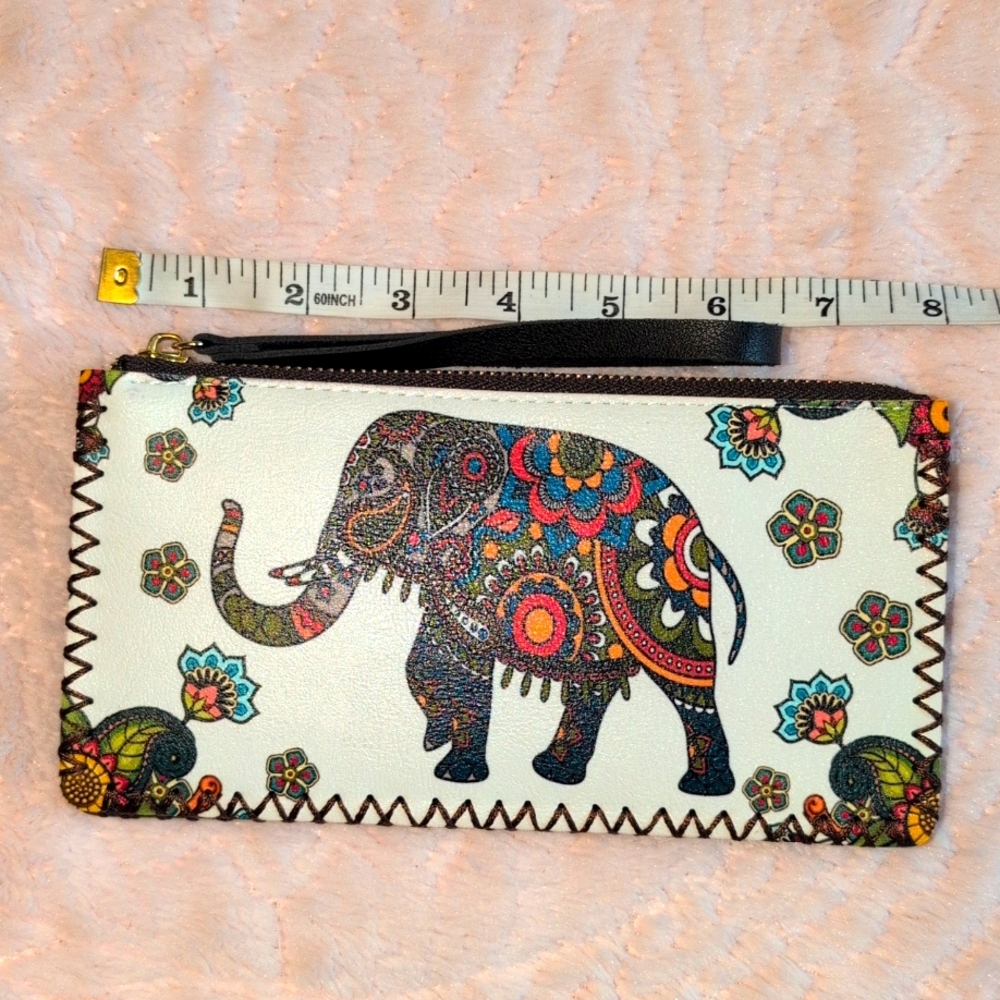 BNWOT Colorful Elephant Pattern Wristlet/Wallet - Picture 6 of 8